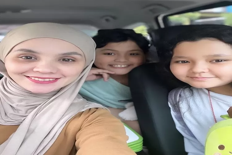 Unggahan Terakhir Aldila Jelita Dengan Kedua Anaknya di Akun Instagram Isyaratkan Akan Cerai (www.instagram.com/@dhila_bekti)