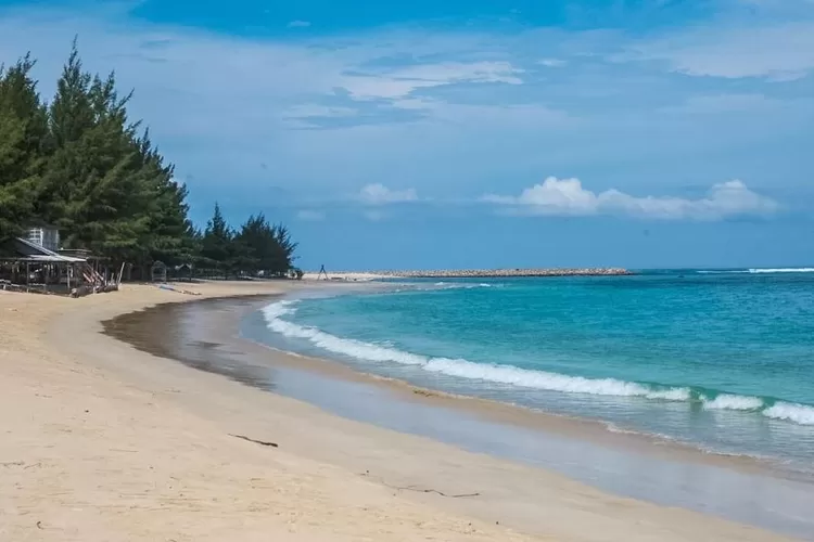 Pantai Lampuuk Destinasi Wisata Pantai Banda Aceh Berita Tokoh