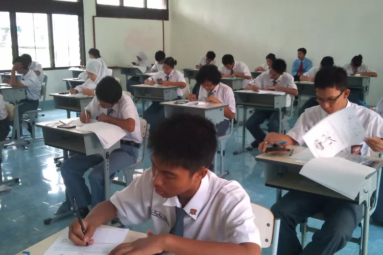 Berprestasi Top Sma Negeri Terbaik Di Bekasi Jawa Barat Berdasarkan Nilai Utbk Penuh