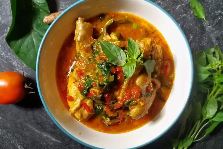 Resep Ayam Woku Kemangi Pedas Khas Manado Pakai Bahan-bahan Yang ...