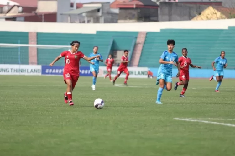  Timnas Indonesia wanita takluk 0-6 dari India U-20, pada laga kedua kualifikasi Piala Asia Wanita U-20, di Stadion Viet Tri, Vietnam, Kamis, 9 Maret 2023. (Foto: PSSI)