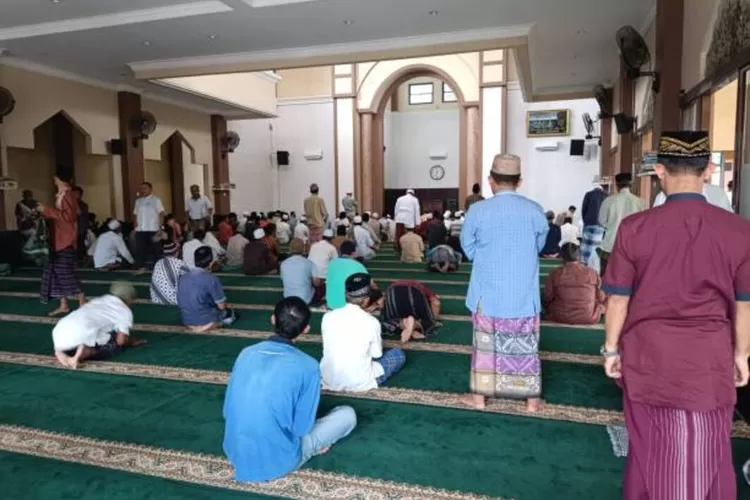 Teks Khutbah Jumat Tentang Obat Sempitnya Hati, Singkat Dan Bermakna ...