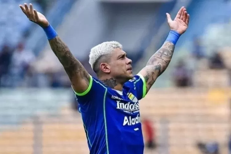 BRI Liga 1 Persebaya vs Persib Ciro Alves Saya Harus Berjuang