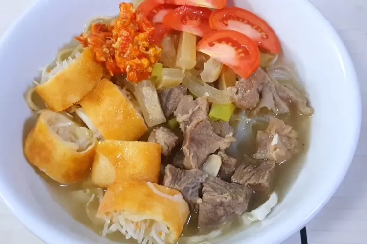 Resep Soto Mie Bogor Lengkap Kuah Gurih Dan Segarnya Menggugah Selera