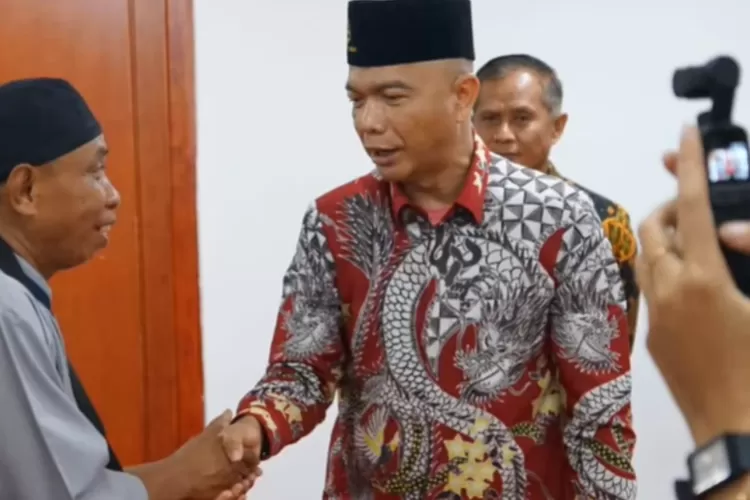 Profil Reda Manthovani Kepala Kejati Dki Jakarta Yang Menawari Damai