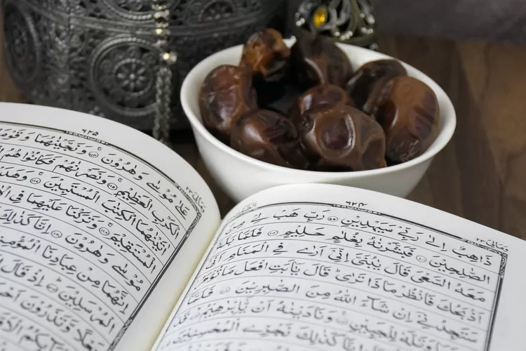 Tambah pahala saat Ramadhan 2023, inilah bacaan Surat An-Nas beserta Arab dan terjemahannya. (Pexels @khats cassim)
