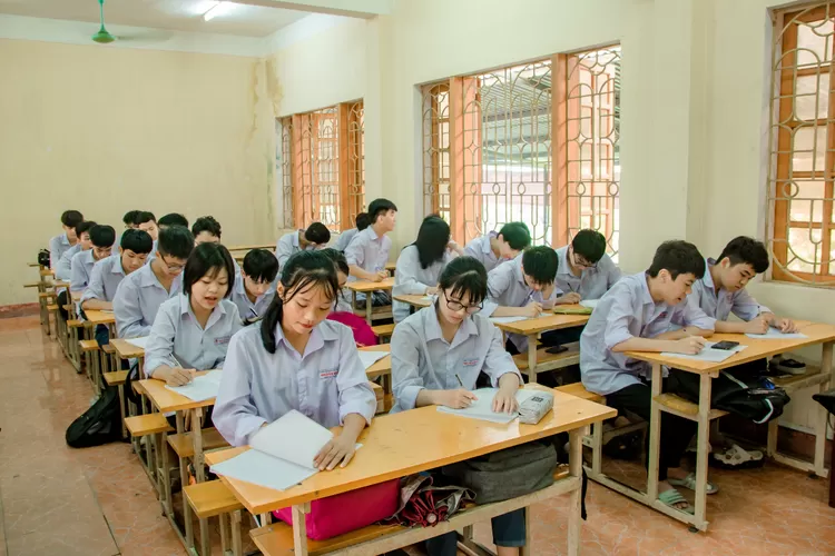 10 Peringkat Teratas SMA Terbaik Di Provinsi DKI Jakarta, SMAN 8 ...