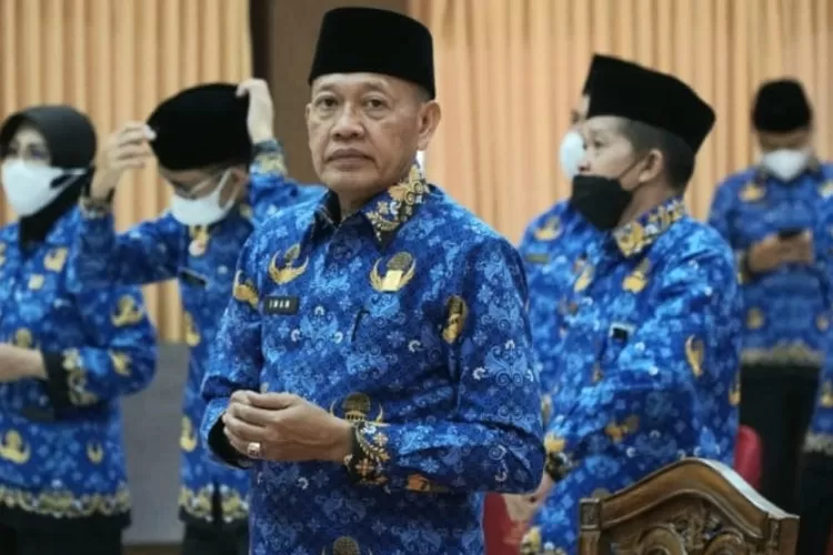 TERBIT ATURAN BARU BATAS USIA PENSIUN PNS, Alhamdulillah Bukan Umur 58 ...