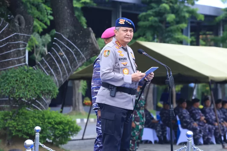 Profil Komjen Pol. Rycko Amelza Yang Bakal Dilantik Presiden RI, Joko ...