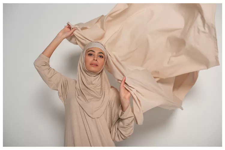 Tips Memilih Baju Lebaran Sesuai Bentuk Tubuh - Make Nyus