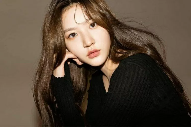 Kim Sae Ron (Sumber: Instagram @ron_sae)