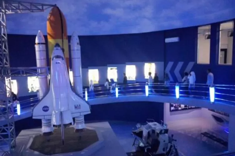Liburan Menarik Wisata Anak di Jakarta yang Wajib Dikunjungi, Antara Misteri Antariksa hingga Keindahan Laut di Jakarta (Foto/Ketik News/Tangkapan layar/skyworldtmii.com)