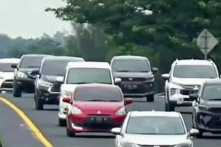 Berikut Syarat Pemberlakuan One Way Oleh Kemenhub Selama Arus Mudik ...