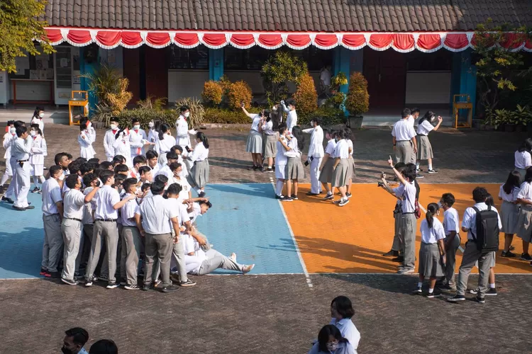 14 SMA Negeri Terbaik Di Kota Bekasi, Sekolah Unggulan Dan Berprestasi ...