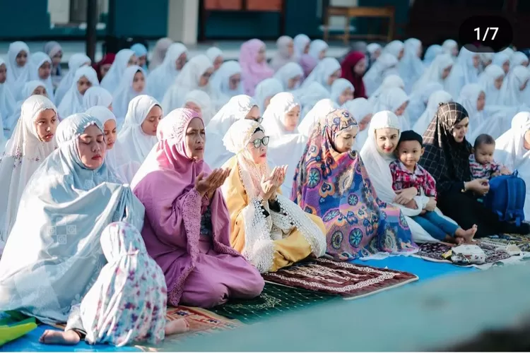 Sunnah Atau Wajib Yang Benar Shalat Ied Wajib Karena Rasulullah Saw