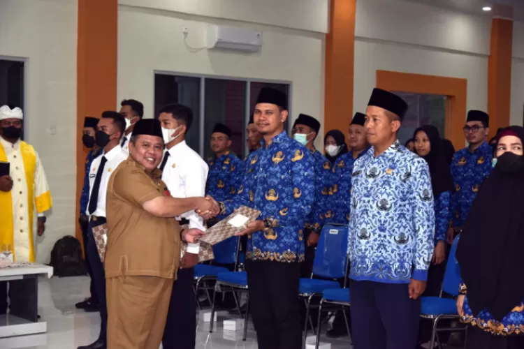 TENAGA HONORER DIANGKAT PPPK SELURUHNYA, Cek Besaran Gaji Yang Akan ...