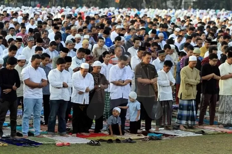 Amalan Sebelum Dan Sesudah Sholat Idul Fitri - Ayo Surabaya