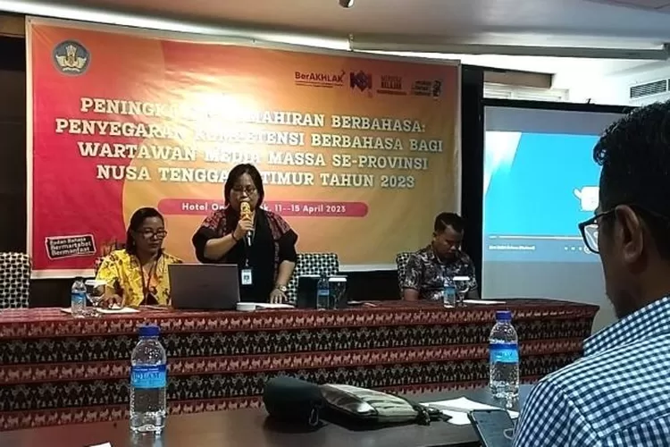 Tingkatkan Kemahiran Berbahasa Indonesia Bagi Wartawan, Kantor Bahasa ...