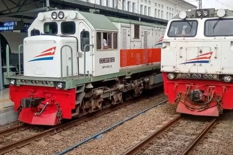 Kereta api kelas ekonomi untuk mudik lebaran (Instagram @kai_kereta_api_indonesia)