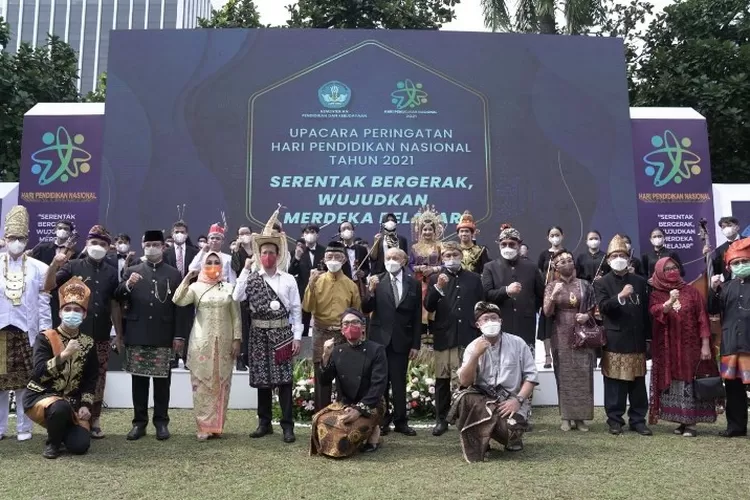 Tema Hari Pendidikan Nasional 2023 Sekaligus Pencanangan Bulan Mei ...