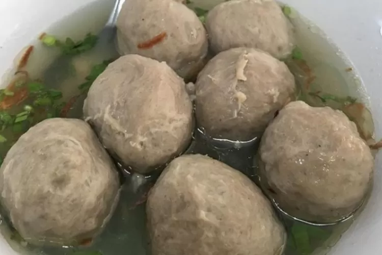 Ramai Setiap Hari 7 Rekomendasi Warung Bakso Paling Enak Dan Harga