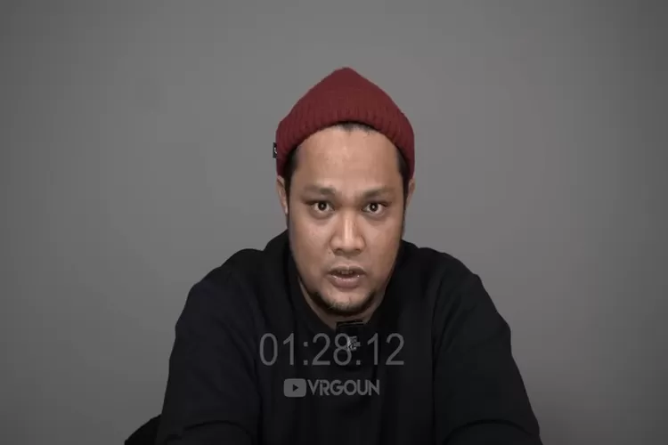 Virgoun Mengatahui Isi Video CCTV Inara Rusli dan Insanul Fahmi. (YouTube : Virgoun)