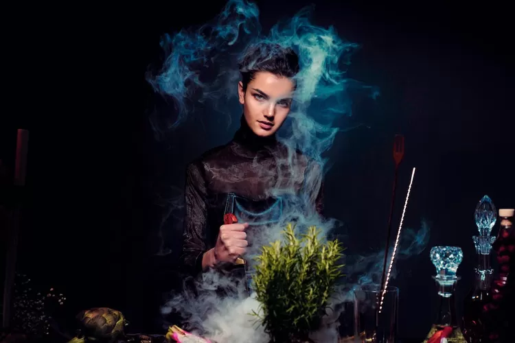 Ini dia ciri santet penutup rejeki, kiriman dari orang yang iri dengki (pexels)