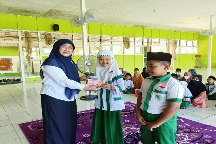 Selamat Bansos PKH 2023 Tahap 2 Untuk Kategori Anak Sekolah Segera Cair ...