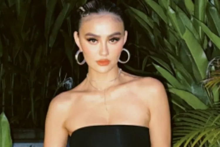 Sukses masuk chart Billboard, Agnez Mo akan gelar konser dengan harga