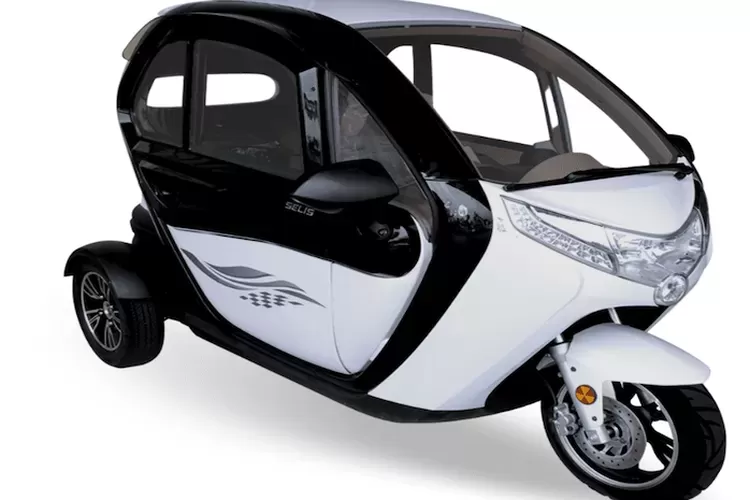 Skutik roda tigaSolaris R3 Balis seharga Honda Scoopy 