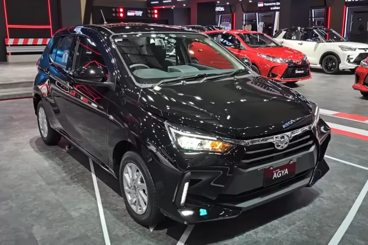 Simak Kelebihan Toyota Agya 2023, LCGC Unggulan Yang Cocok Untuk Anak ...