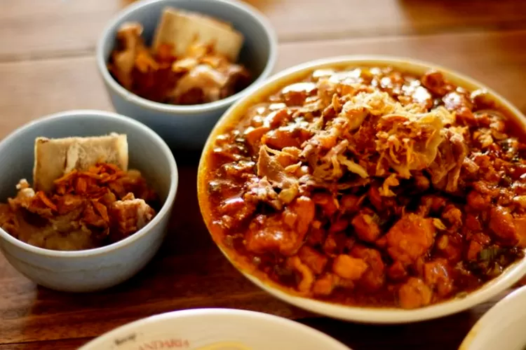 Mie Ayam Balungan - Rekomendasi tempat makan Kuliner mie ayam Murah terdekat Kota Jogja (Foto/Pinhome.id)