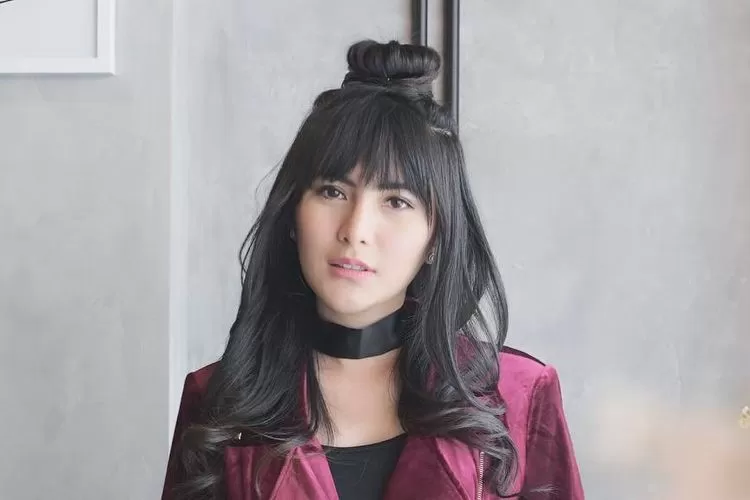 Polisi ungkap kecelakaan artis Angela Lee di Semarang (IG)