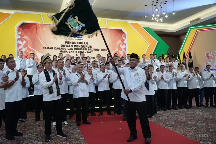 Pengurus Kadin Provinsi Riau Masa Bakti 2022-2027 Dikukuhkan, Berikut ...