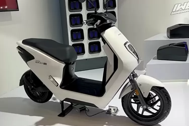 Tampilan motor listrik Honda IM1.