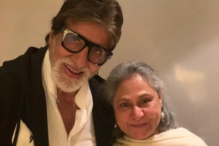 Pasangan Artis Senior Amitabh Bachchan dan Jaya Bachchan  (Instagram @bachchan)
