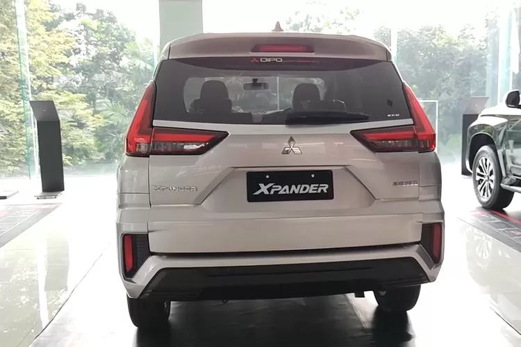 Mitsubishi Xpander Exceed Merupakan Varian Terbaik Memiliki Harga Lebih Murah Dan Fitur Cukup