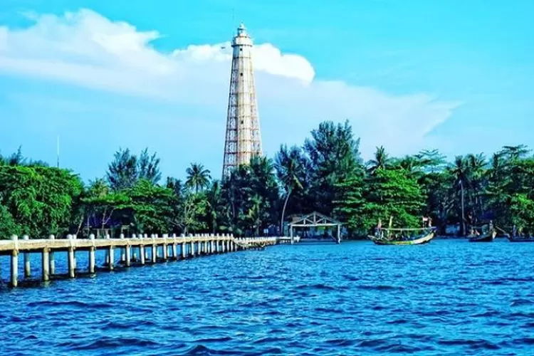 7 Tempat Wisata Di Indramayu Yang Bikin Liburan Kamu Menyenangkan ...