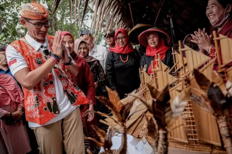 Menparekraf Sandiaga Resmikan Desa Wisata Pekunden Banyumas Sebagai 75 ...