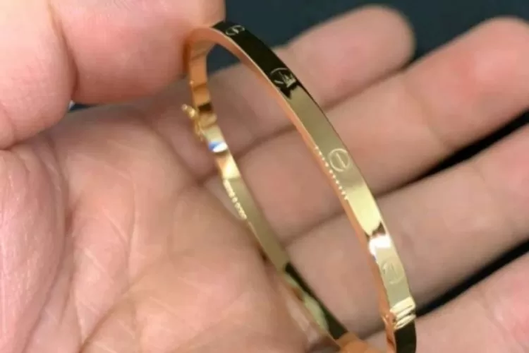 Belum Pede dengan Penampilan Anda Ini 7 Gelang Cartier yang Wajib