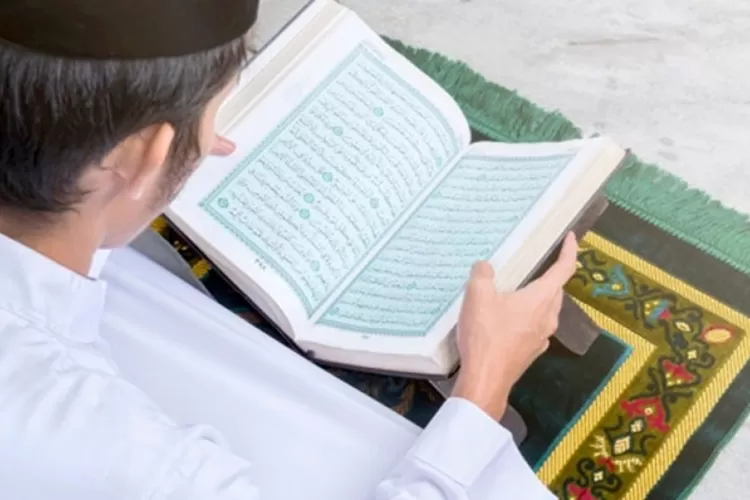 Luar Biasa Inilah Fadhillah Membaca Al Quran Secara Rutin Untuk