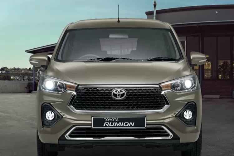 Toyota Rumion Facelift 2023 Berbasis Ertiga Meluncur, Jadi Seperti Baby ...