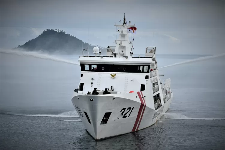 Indonesian Coast Guard Sengaja Diusulkan Bakamla Biar Bisa Kejar Kapal ...