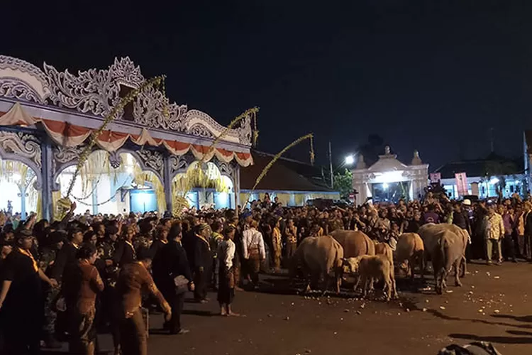 Makna Dan Tradisi Unik Malam 1 Suro, Peringatan Sakral Bagi Masyarakat ...