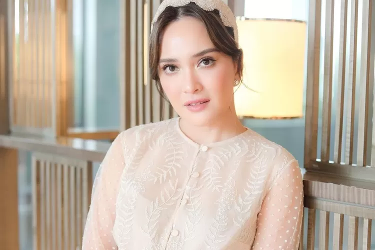 Shandy Aulia diisukan jadi simpanan pejabat BNN, netizen bereaksi begini (Instagram @shandyaulia)