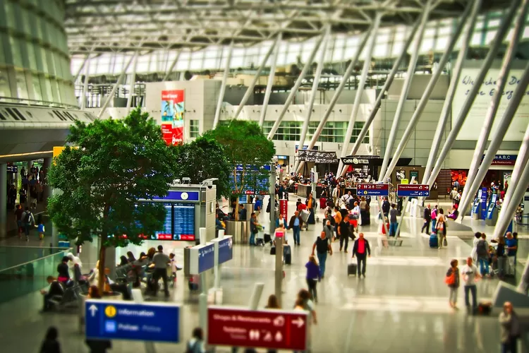 10 Bandara Terbaik Di Dunia Tahun 2023, Apakah Soekarno-Hatta Masuk ...