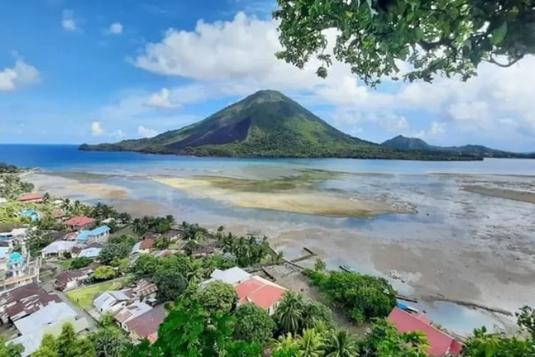 Ini Dia 6 Tempat Wisata Menarik Di Banda Neira, Cocok Buat Pecinta ...