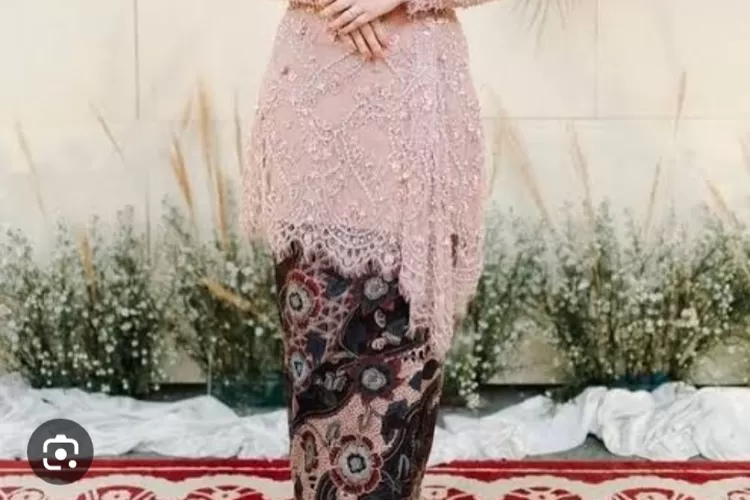 Tampil Cantik! Ini Dia Model Kebaya Modern 2023 Yang Bikin Anda Makin ...