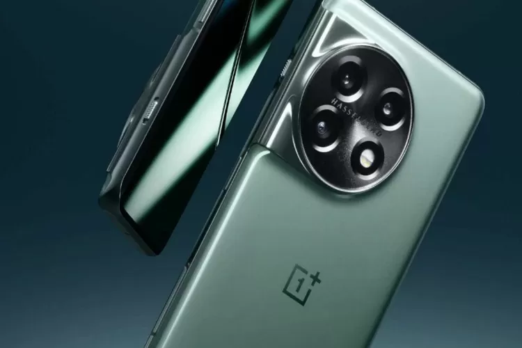 HP terbaru OnePlus 12 sebagai pengganti OnePlus 11 5G bakal rilis awal tahun 2024.