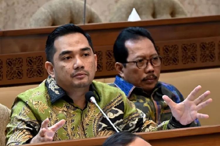 Anggota Komisi II DPR Bingung, Tenaga Honorer Minta Diangkat Jadi ASN ...